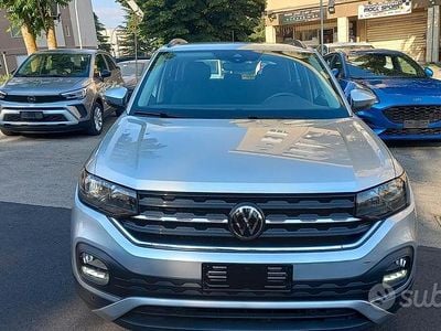 Usata VW T-Cross Style 110 CV (80 kW) 2023 Grigio SUV