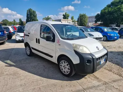 Usata Fiat Fiorino 69 CV (50 kW) 2016 Bianco Monovolume