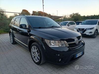 Usata Fiat Freemont 140 CV (102 kW) 2012 Nero SUV