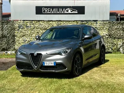 Usata Alfa Romeo Stelvio Tech Edition 160 CV (117 kW) 2019 Grigio SUV