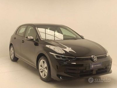 Usata VW Golf VIII Life 115 CV (84 kW) 2025 Nero Berlina
