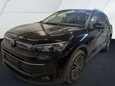 Usata VW Tiguan Life 131 CV (96 kW) 2025 Nero SUV