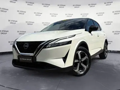 Usata Nissan Qashqai N-Connecta 140 CV (102 kW) 2023 Bianco SUV