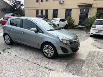 Usata Opel Corsa Edition 80 CV (58 kW) 2014 Other Utilitaria
