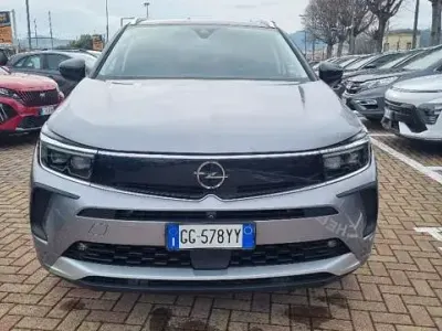 Usata Opel Grandland X Ultimate 131 CV (96 kW) 2022 Grigio SUV