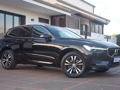 Usata Volvo XC60 Momentum 197 CV (144 kW) 2021 Nero SUV