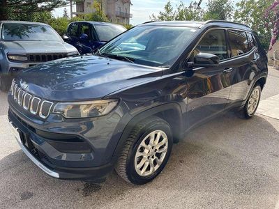 Usata Jeep Compass Limited 131 CV (96 kW) 2024 Bluette met. SUV