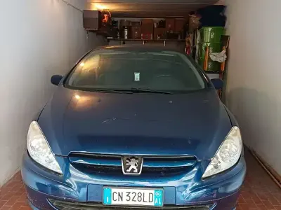 Usata Peugeot 307 CC 2004 Bluazzurro Cabrio