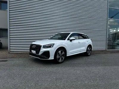 Nuova Audi Q2 S-Line 150 CV (110 kW) 2026 Bianco arkona SUV