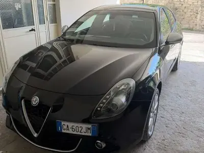 Usata Alfa Romeo Giulietta Super 120 CV (88 kW) 2020 Utilitaria