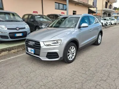 Usata Audi Q3 120 CV (88 kW) 2017 Argento SUV
