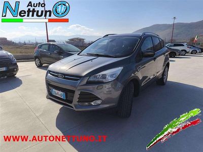 Usata Ford Kuga 140 CV (102 kW) 2013 Grigio SUV
