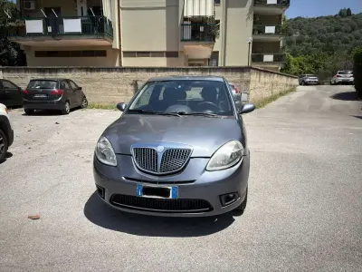 Usata Lancia Ypsilon 90 CV (66 kW) 2007 Utilitaria