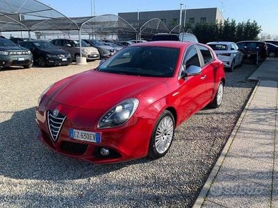 Gebraucht Alfa Romeo Giulietta Business 105 PS (77 kW) 2015 Rot Kleinwagen