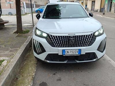 Usata Peugeot 2008 101 CV (74 kW) 2024 Bianco SUV