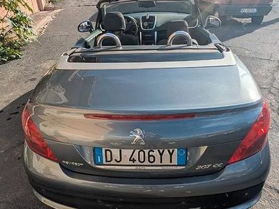 Usata Peugeot 207 CC 110 CV (80 kW) 2007 Grigio Cabrio
