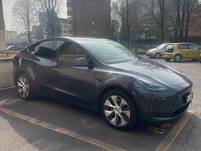 Usata Tesla Model Y Performance 378 kW (514 CV) 2022 Grigio SUV