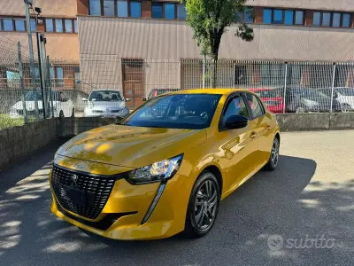 Usata Peugeot 208 Active 101 CV (74 kW) 2022 Giallo Utilitaria