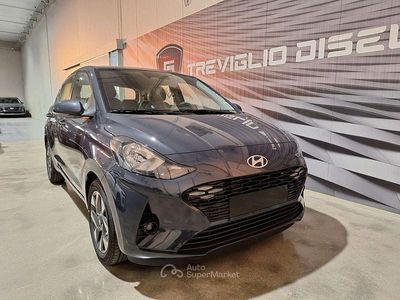 Usata Hyundai i10 67 CV (49 kW) 2024 Aurora grey pearl Utilitaria