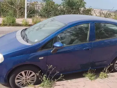 Usata Fiat Punto 75 CV (55 kW) 2007 Blu Utilitaria