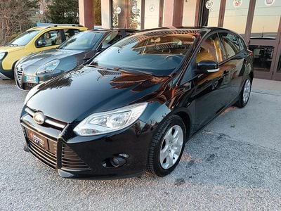 Usata Ford Focus 120 CV (88 kW) 2013 Nero Berlina