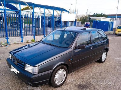 Usata Fiat Tipo 69 CV (50 kW) 1993 Verde Berlina