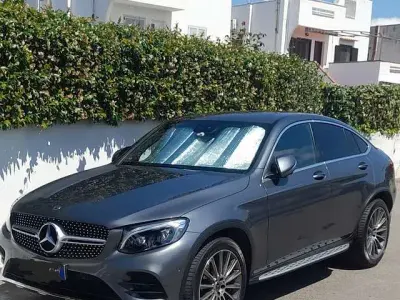 Usata Mercedes GLC250 Exclusive 211 CV (155 kW) 2018 Grigio SUV