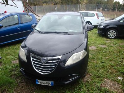 usata Lancia Ypsilon 1.2 69 CV 5 porte S&S Silver