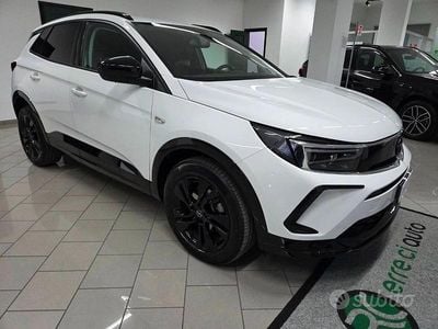 Usata Opel Grandland X 131 CV (96 kW) 2024 Bianco SUV