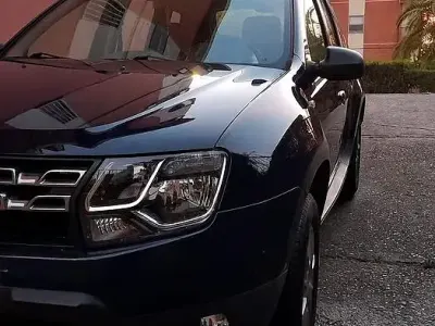 Usata Dacia Duster 105 CV (77 kW) 2014 Blu SUV