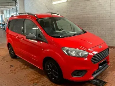Occasion Ford Tourneo Courier Sport 101 ch (74 kW) 2019 Rouge Monospace