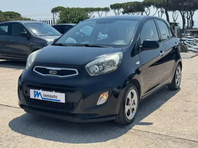 Usata Kia Picanto 69 CV (50 kW) 2015 Nero Utilitaria