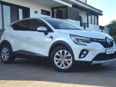 Usata Renault Captur Intens 92 CV (67 kW) 2022 Bianco SUV