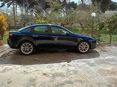 Usata Alfa Romeo 159 150 CV (110 kW) 2006 Blu Berlina