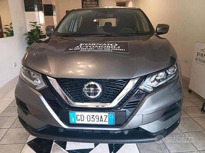 Usata Nissan Qashqai 116 CV (85 kW) 2020 Grigio SUV