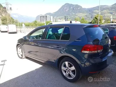 Usata VW Golf VI Team 105 CV (77 kW) 2010 Blu Utilitaria