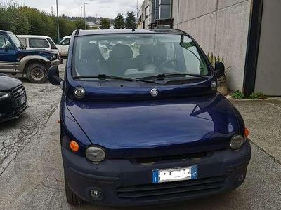 Usata Fiat Multipla 103 CV (75 kW) 2000 Blu/azzurro Monovolume