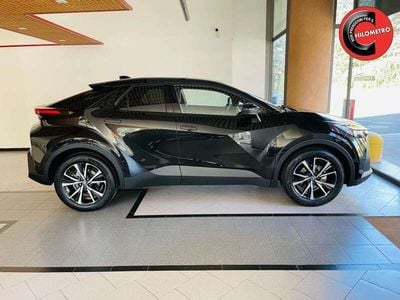 Usata Toyota C-HR Active 98 CV (72 kW) 2024 Grigio SUV