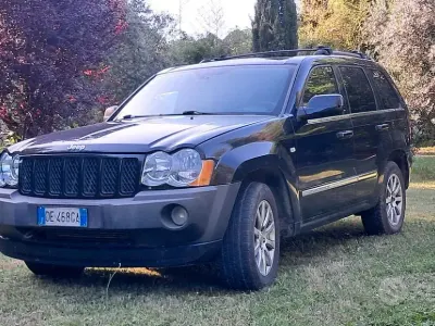 Usata Jeep Grand Cherokee Overland 218 CV (160 kW) 2006 SUV