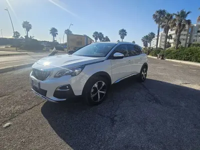 Usata Peugeot 3008 Allure 131 CV (96 kW) 2018 SUV