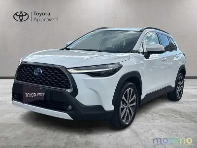 Usata Toyota Corolla Cross Trend 198 CV (145 kW) 2024 Bianco SUV