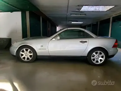 Usata Mercedes SLK200 192 CV (141 kW) 2000 Grigio Cabrio