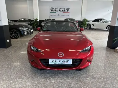 Usata Mazda MX5 Inclusive 160 CV (117 kW) 2018 Rosso Cabrio