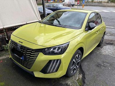 Usata Peugeot 208 Allure 61 kW (84 CV) 2024 Utilitaria