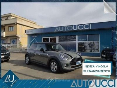 Moonwalk gray tetto black Usata 2018 Mini Cooper D Hype Utilitaria | 14.900 € (Ottimo prezzo)