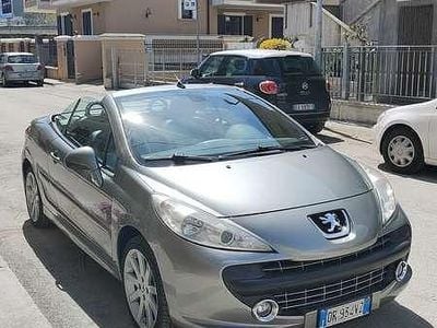 Usata Peugeot 207 CC Roland Garros 120 CV (88 kW) 2008 Cabrio