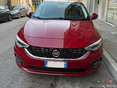 Usata Fiat Tipo Opening Edition 120 CV (88 kW) 2016 Rosso Berlina