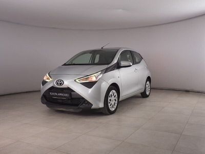 usata Toyota Aygo AygoConnect 1.0 VVT-i 72 CV 5 porte x-play