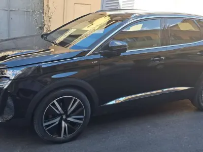 Usata Peugeot 3008 GT-line 131 CV (96 kW) 2022 Nero SUV