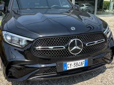 Usata Mercedes GLC220 AMG Line Premium Plus 197 CV (144 kW) 2025 SUV
